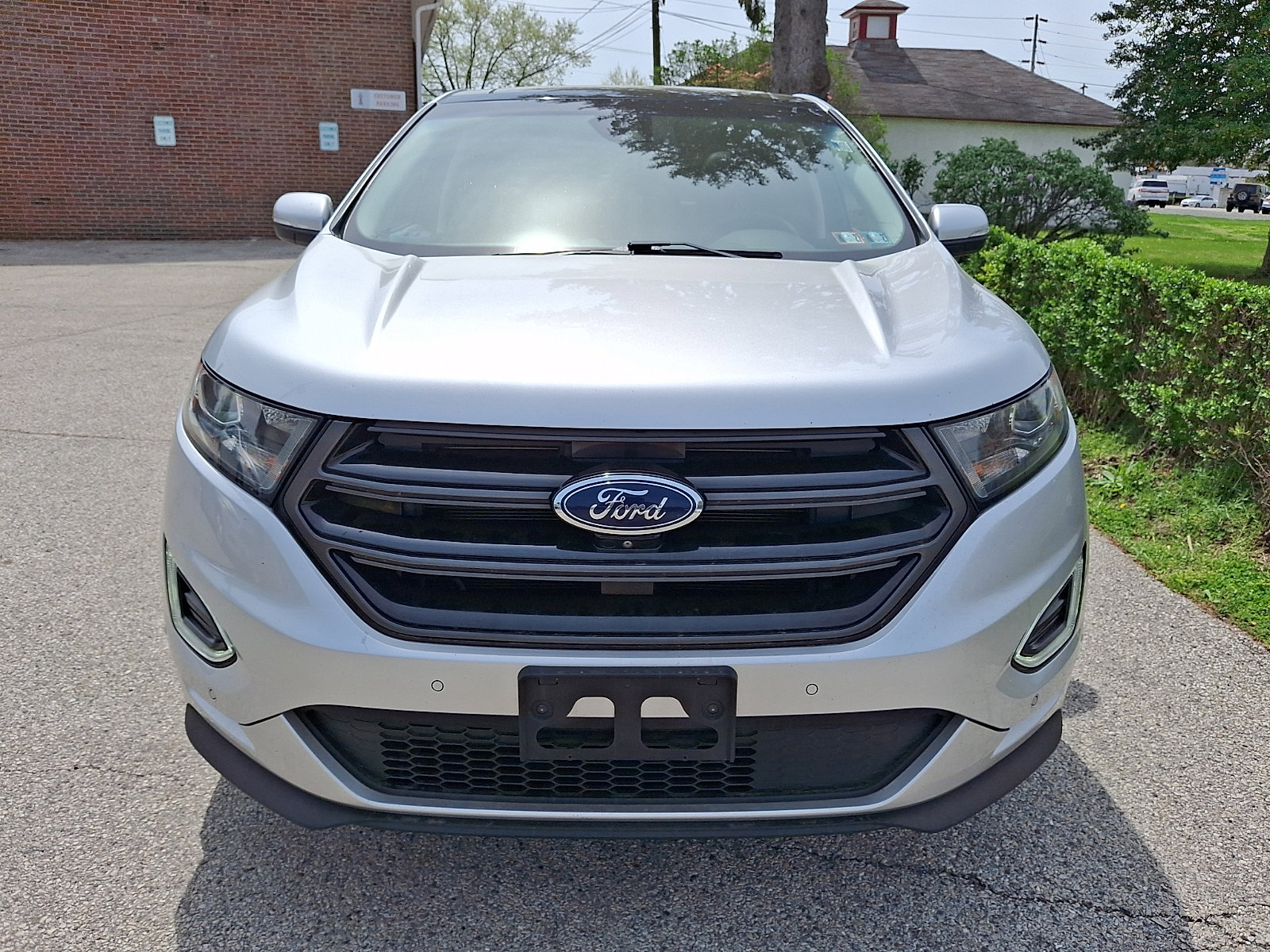 Used 2018 Ford Edge Sport w/ Equipment Group 401A AWD/4WD image 2
