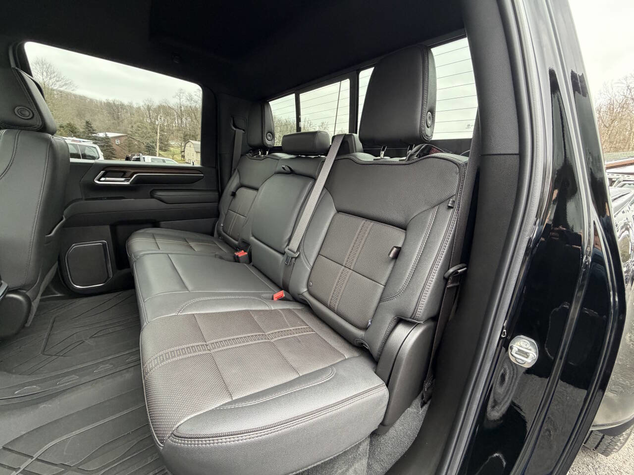 Used 2024 Chevrolet Silverado 3500 High Country w/ High Country Premium Package image 56