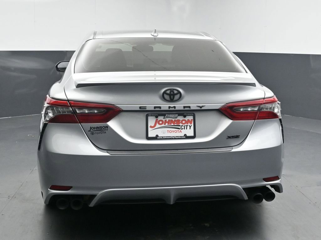 Used 2021 Toyota Camry XSE image 7