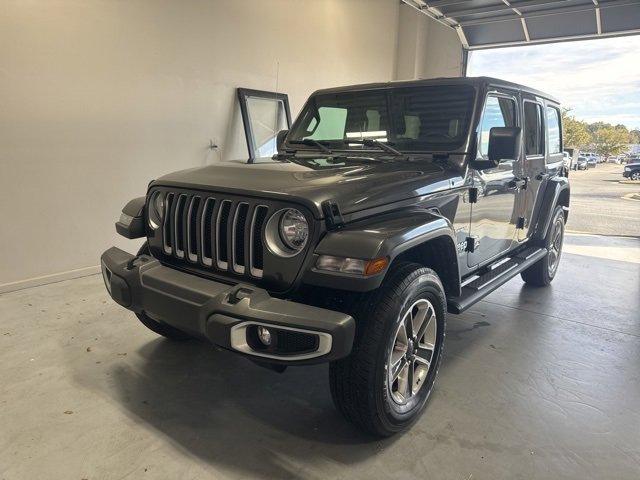 Used 2022 Jeep Wrangler Unlimited Sahara w/ Safety Group image 2