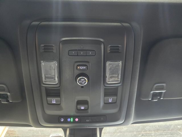 Used 2021 Chevrolet Tahoe LT AWD/4WD image 19