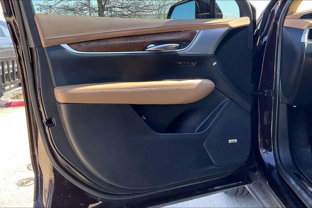 Used 2020 Cadillac XT5 Sportv w/ Platinum Package image 21