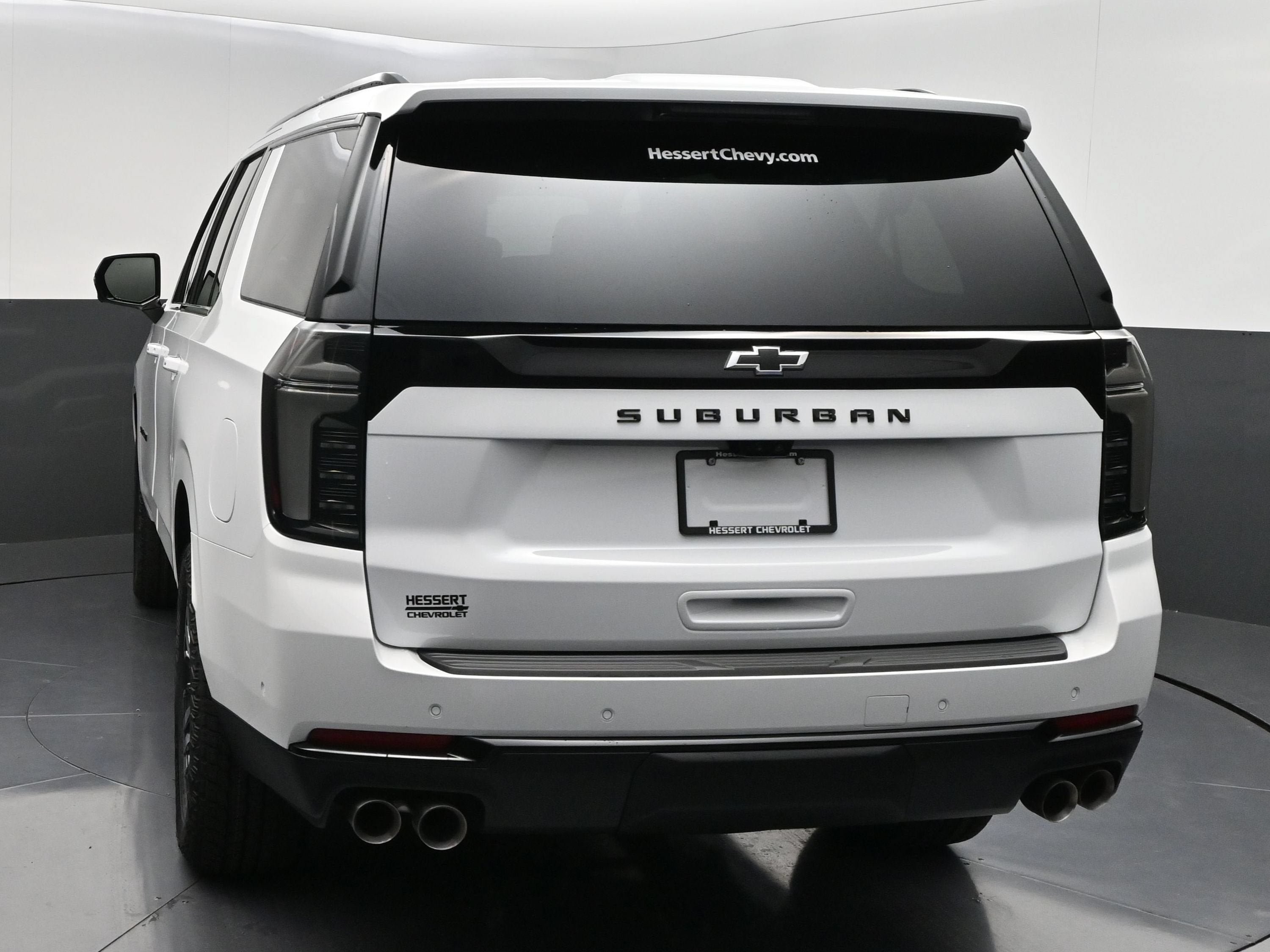 New 2026 Chevrolet Suburban Z71 w/ Z71 Off-Road Package AWD/4WD image 6
