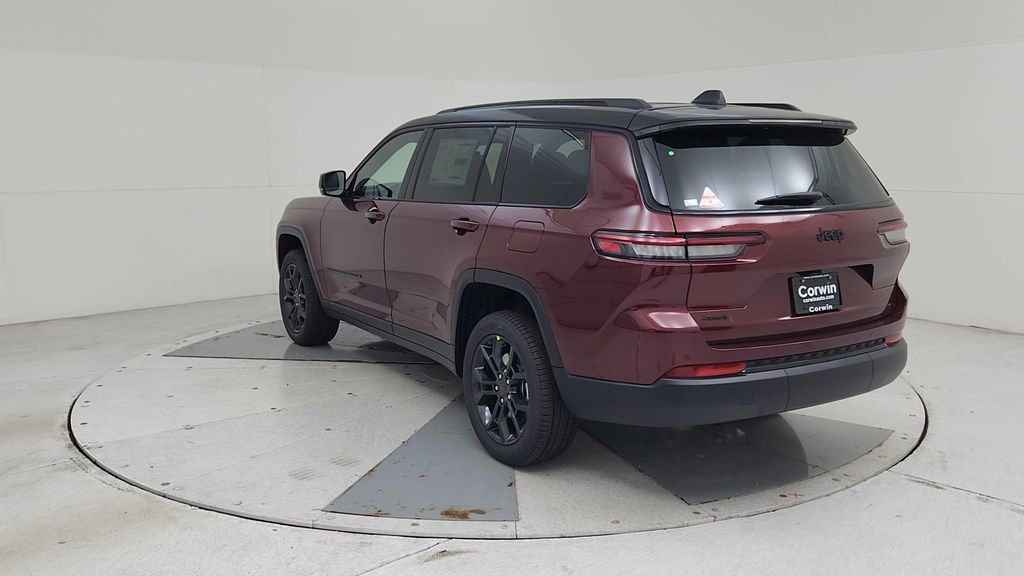 New 2025 Jeep Grand Cherokee L Limited image 11