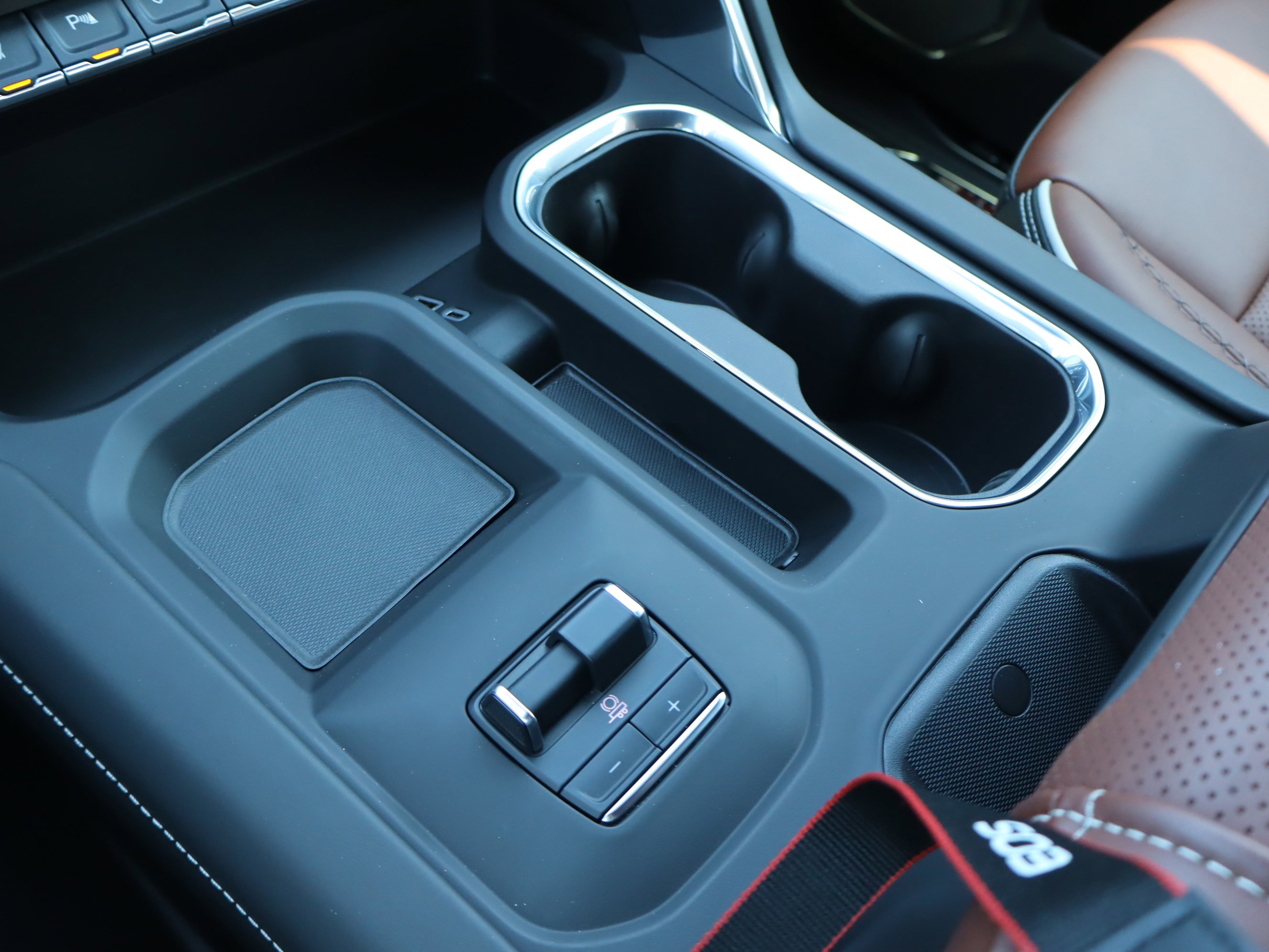 Used 2025 GMC Sierra 2500 Denali Ultimate w/ Max Trailering Package image 34