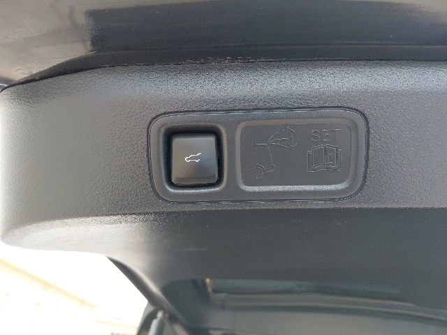 Used 2024 Lincoln Navigator Premiere AWD/4WD image 38