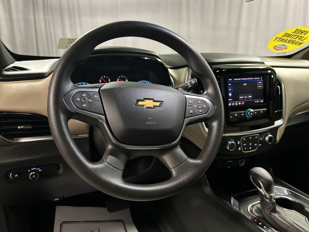 Used 2023 Chevrolet Traverse LS w/ Safety Package AWD/4WD image 15