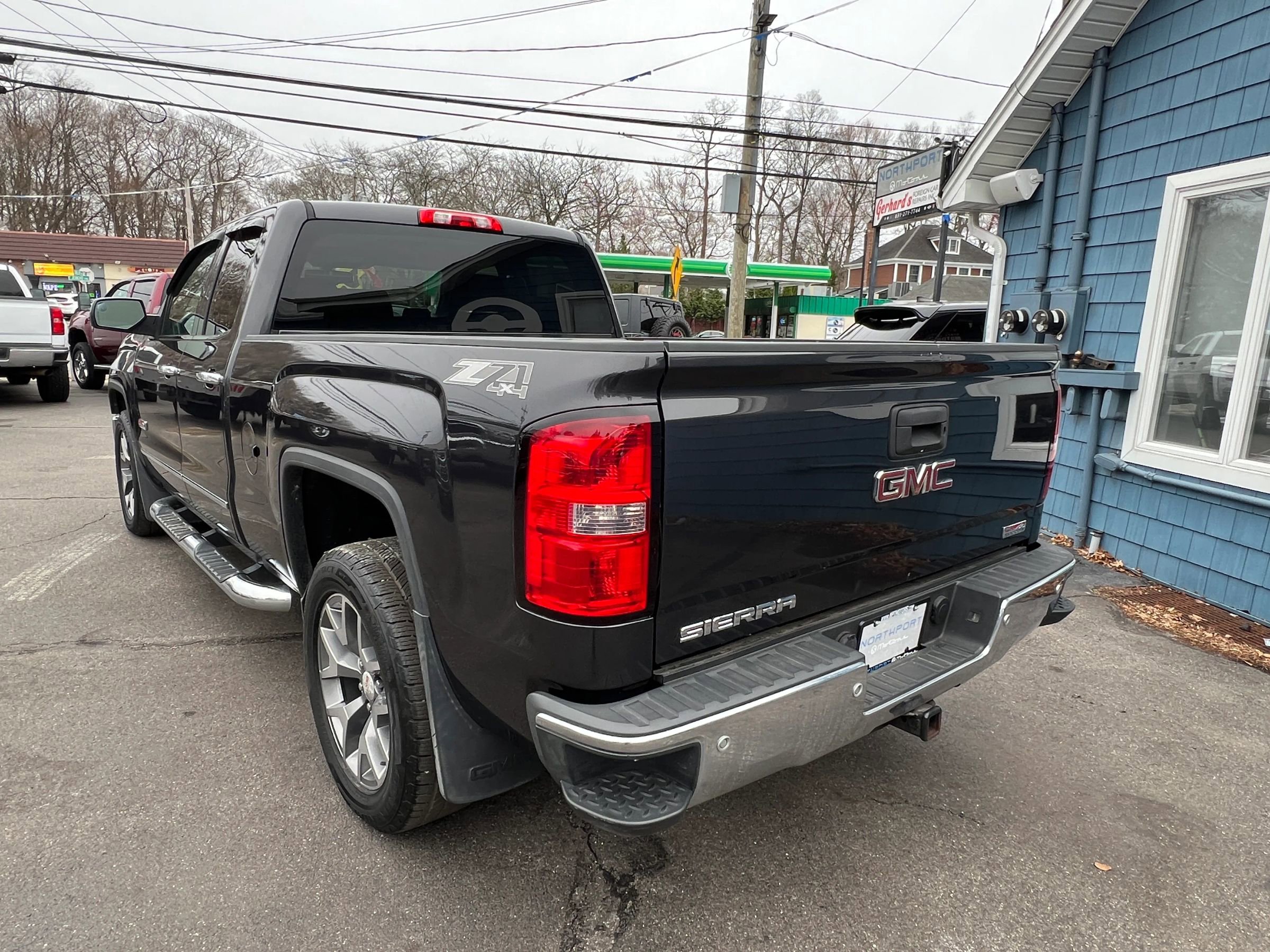Used 2014 GMC Sierra 1500 SLT w/ All-Terrain Package image 4