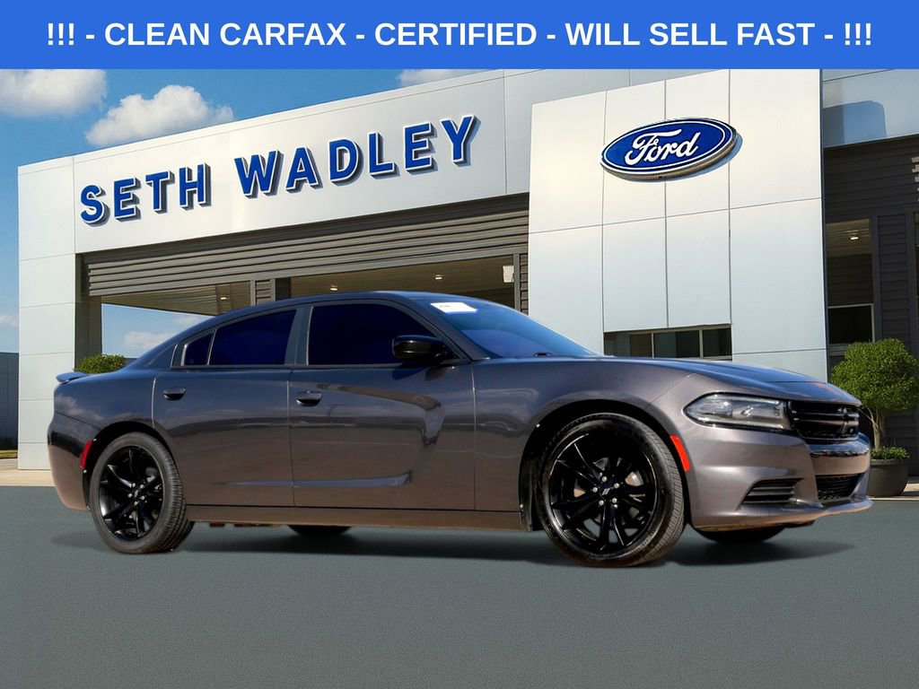 Used 2018 Dodge Charger SXT w/ Blacktop Package