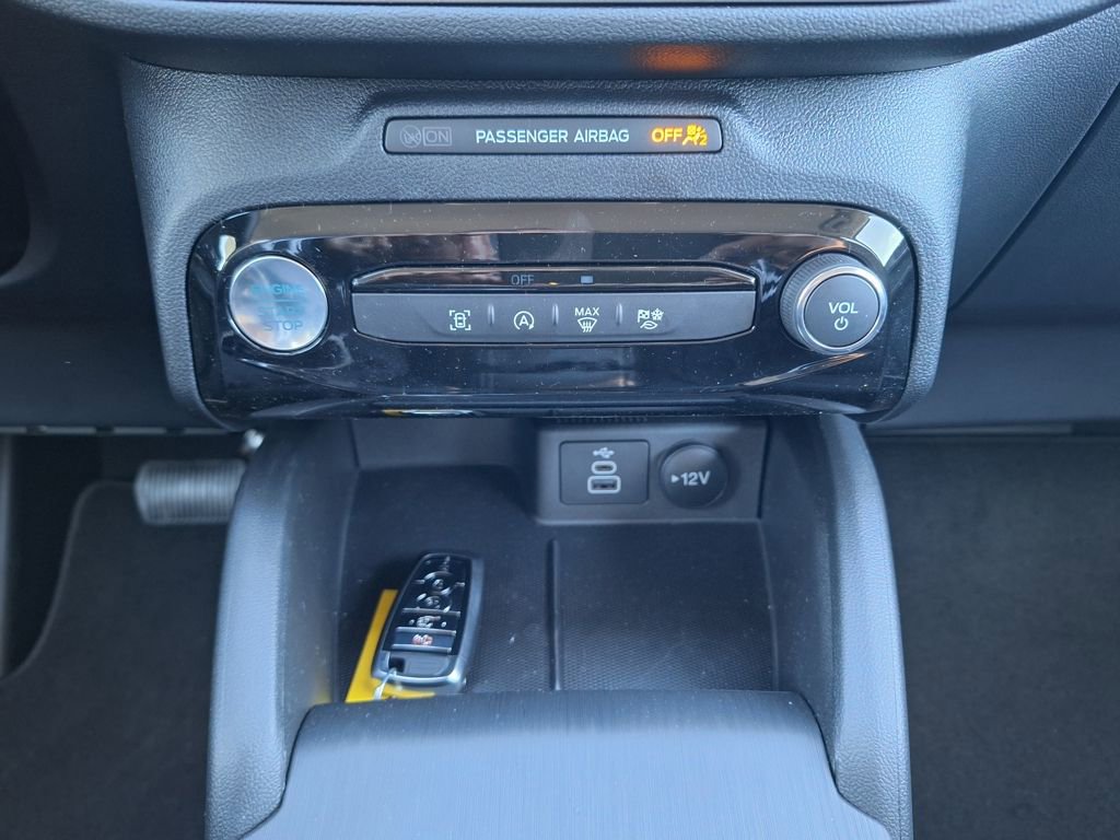 New 2026 Ford Escape Active w/ Tech Pack #1 AWD/4WD image 12