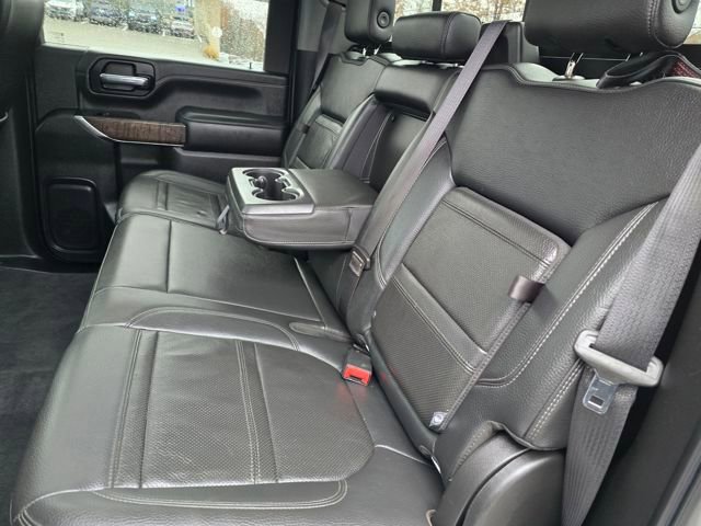 Used 2020 GMC Sierra 3500 Denali w/ Denali Ultimate Package image 12