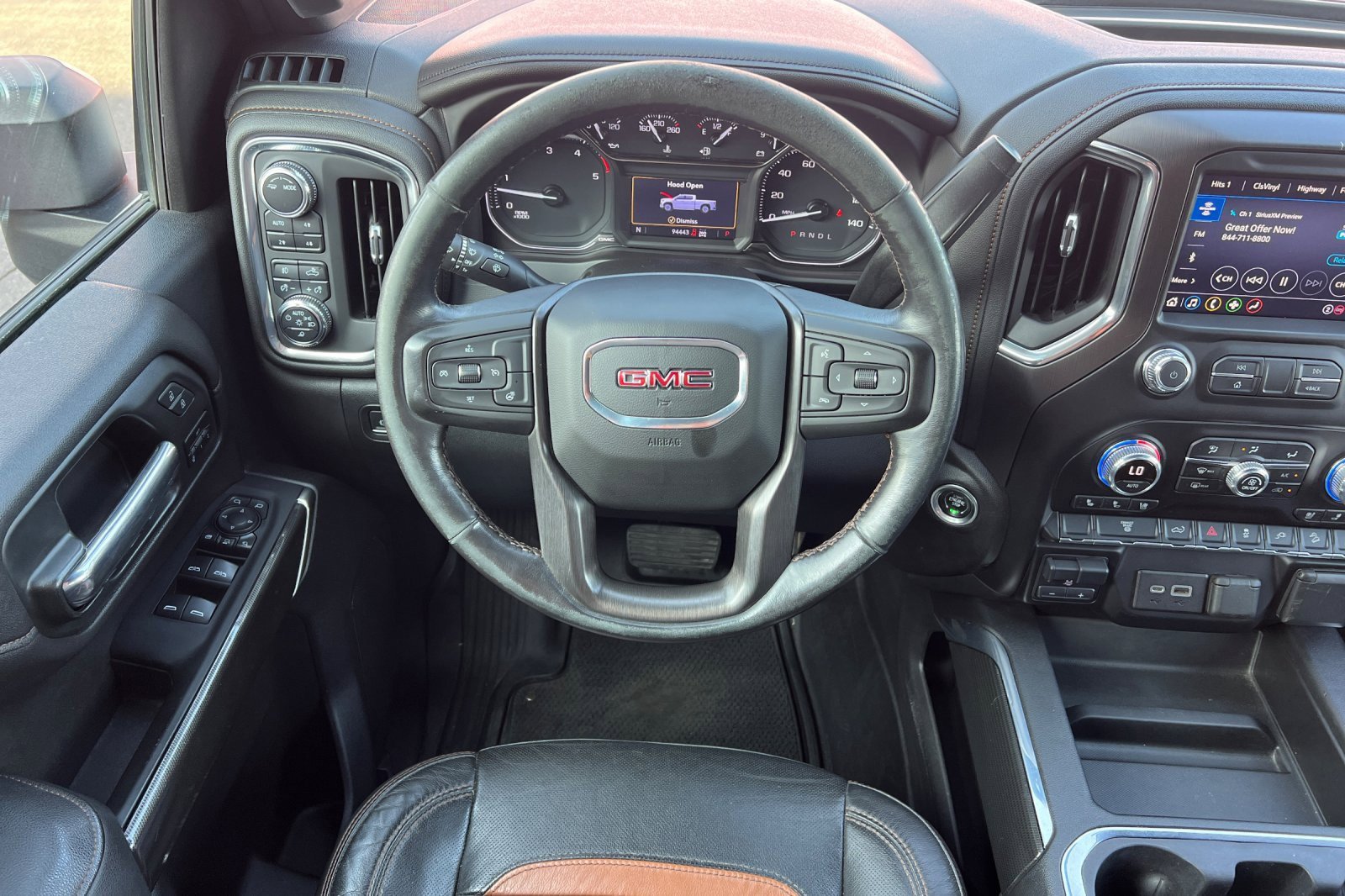 Used 2021 GMC Sierra 2500 AT4 w/ Gooseneck/5TH Wheel Package image 18