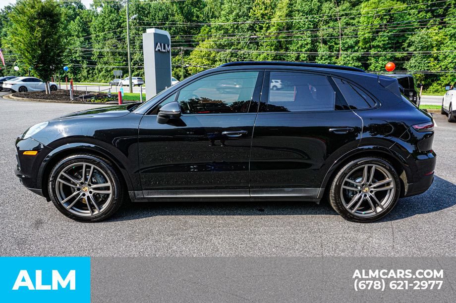 Used 2023 Porsche Cayenne S Platinum w/ Premium Package Plus AWD/4WD image 6