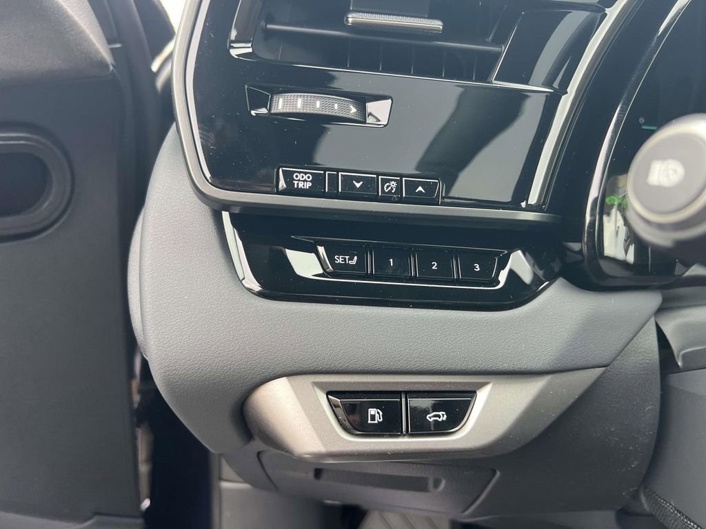 New 2026 Lexus RX 450h AWD image 20