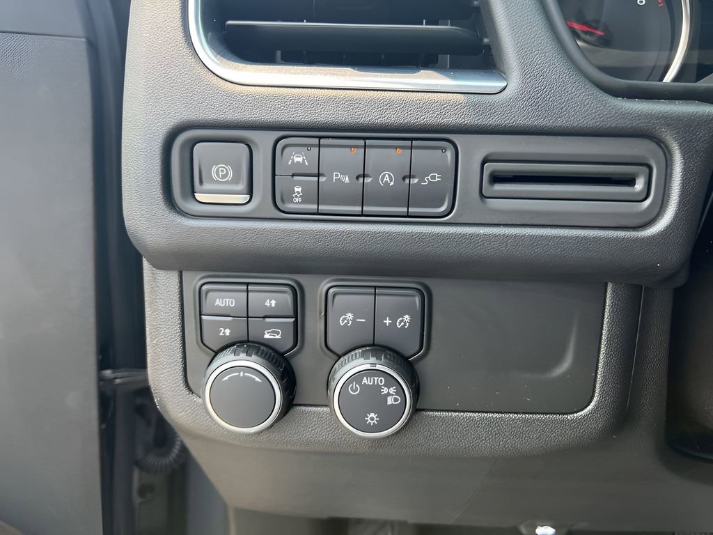 Certified 2021 Chevrolet Tahoe RST w/ Luxury Package image 18