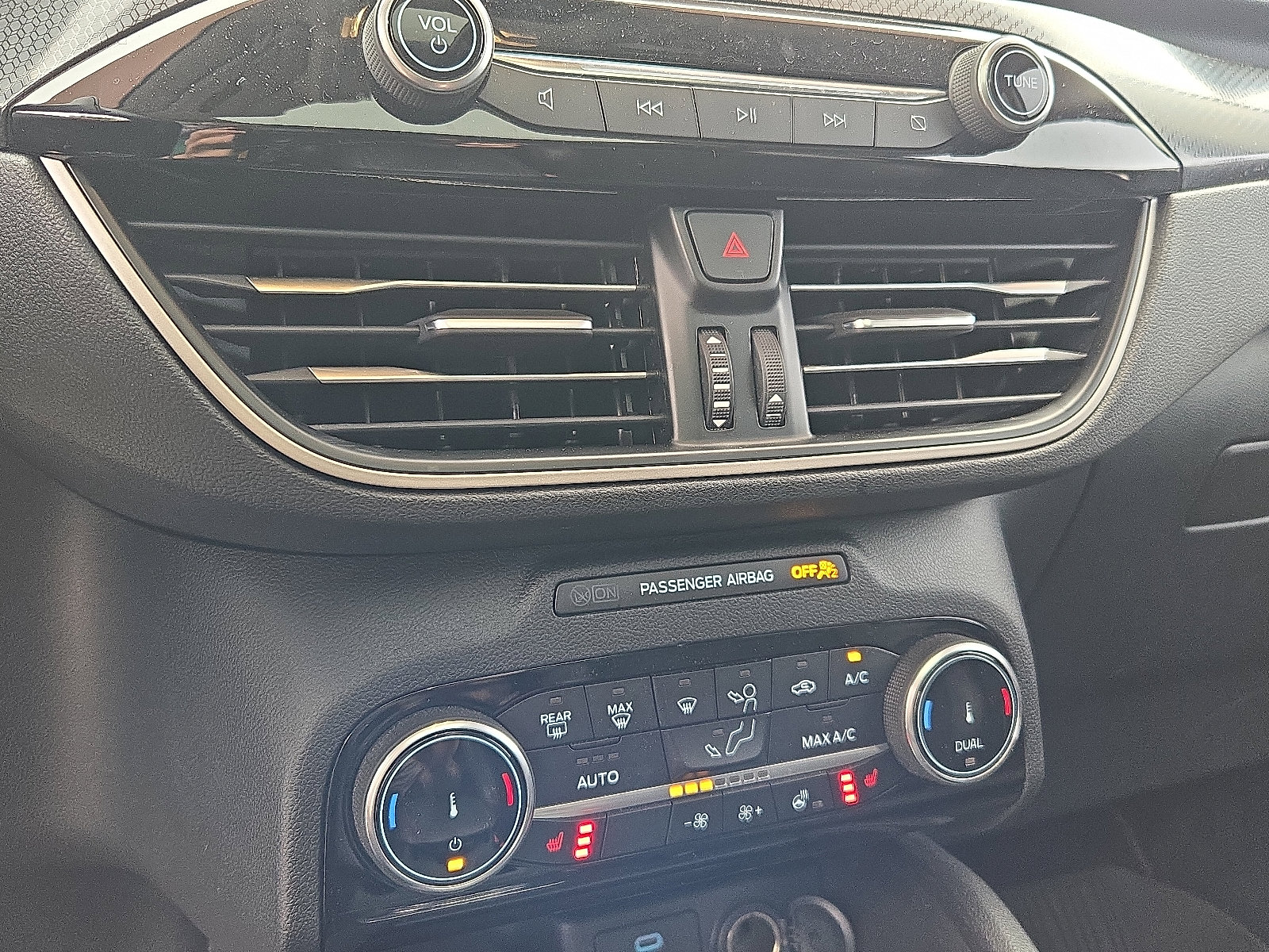 Used 2022 Ford Escape SEL w/ SEL Stealth AWD Package image 16