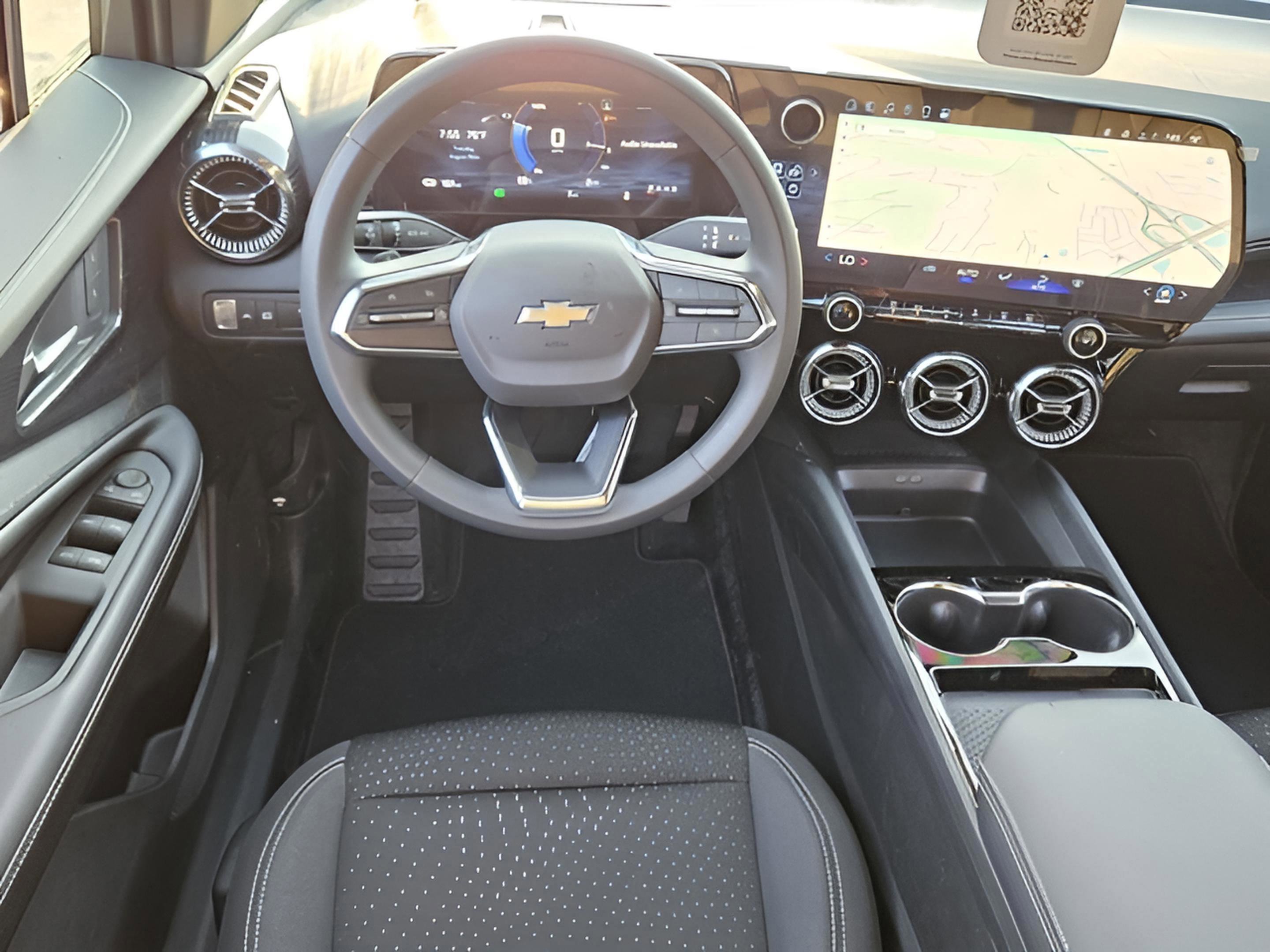 New 2025 Chevrolet Blazer EV LT image 23