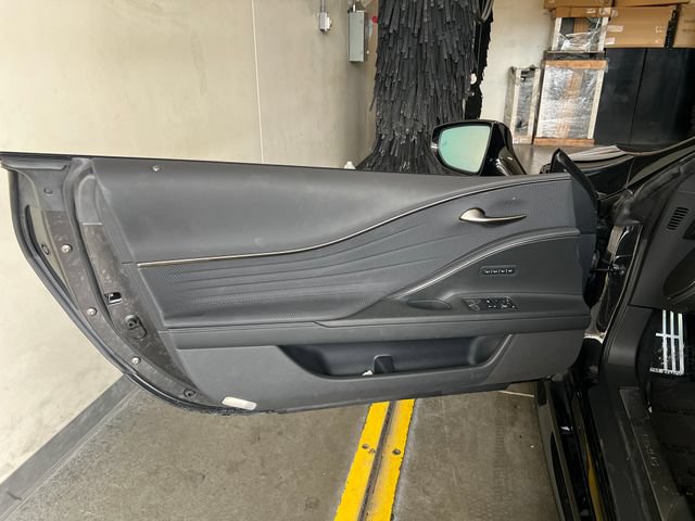 Used 2024 Lexus LC 500 Convertible w/ Touring Package RWD image 28