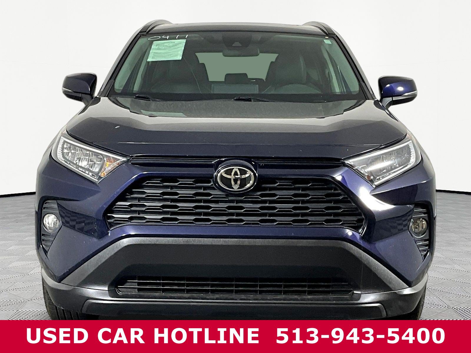 Used 2020 Toyota RAV4 XLE w/ Convenience Package FWD image 2