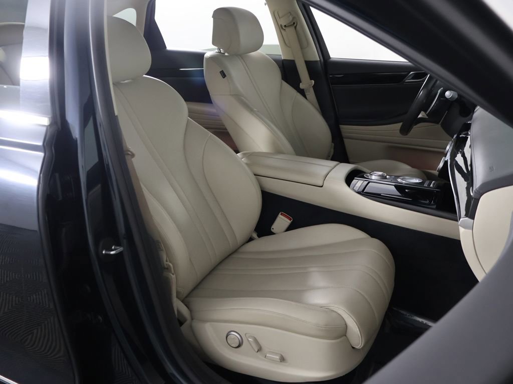Used 2022 Genesis G80 2.5T image 30