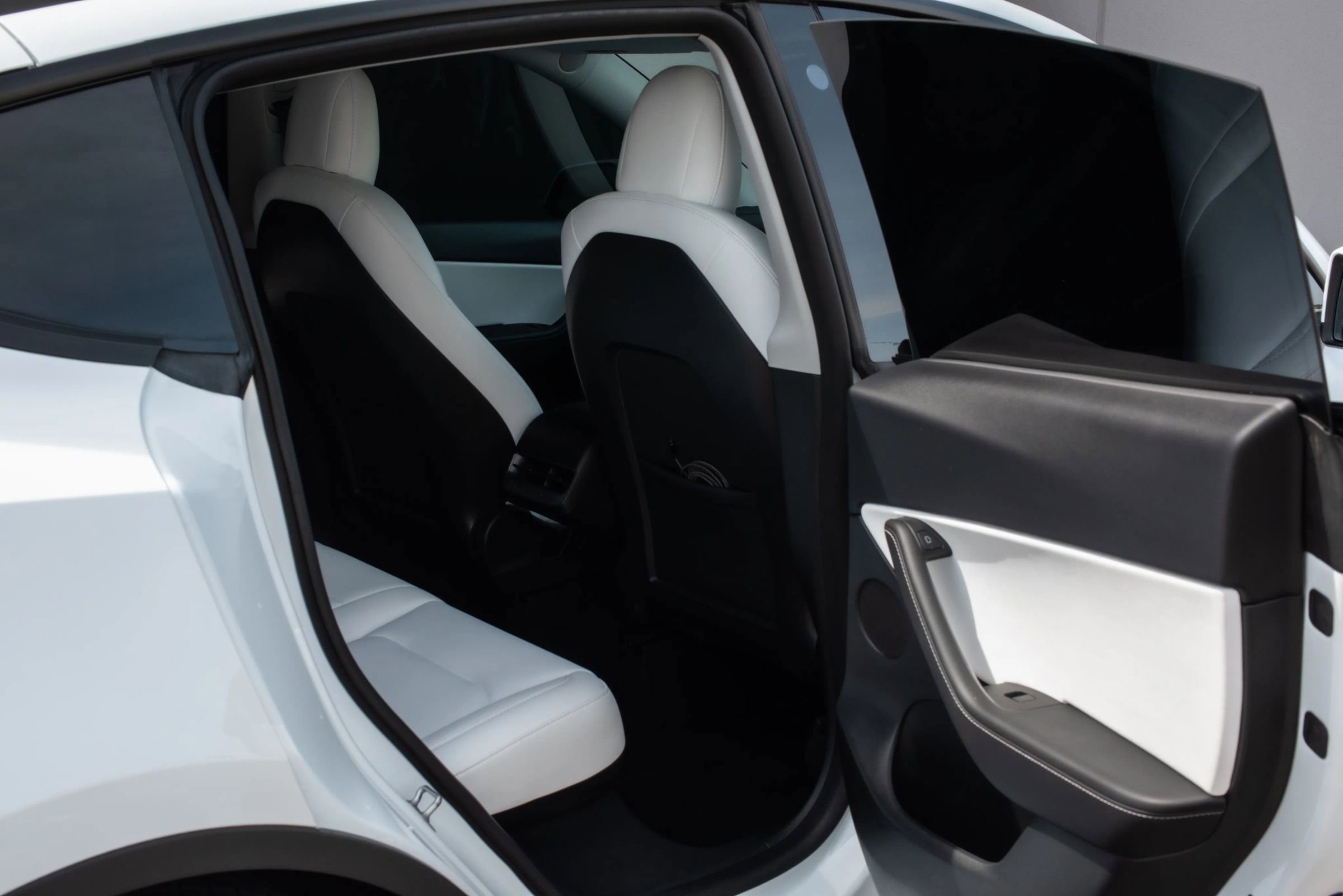 Used 2022 Tesla Model Y Performance image 21