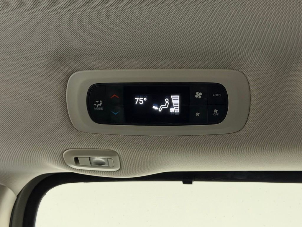 Used 2020 Chrysler Pacifica Touring-L Plus w/ Tire & Wheel Group image 25