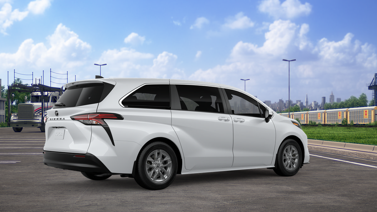 New 2026 Toyota Sienna LE FWD image 10