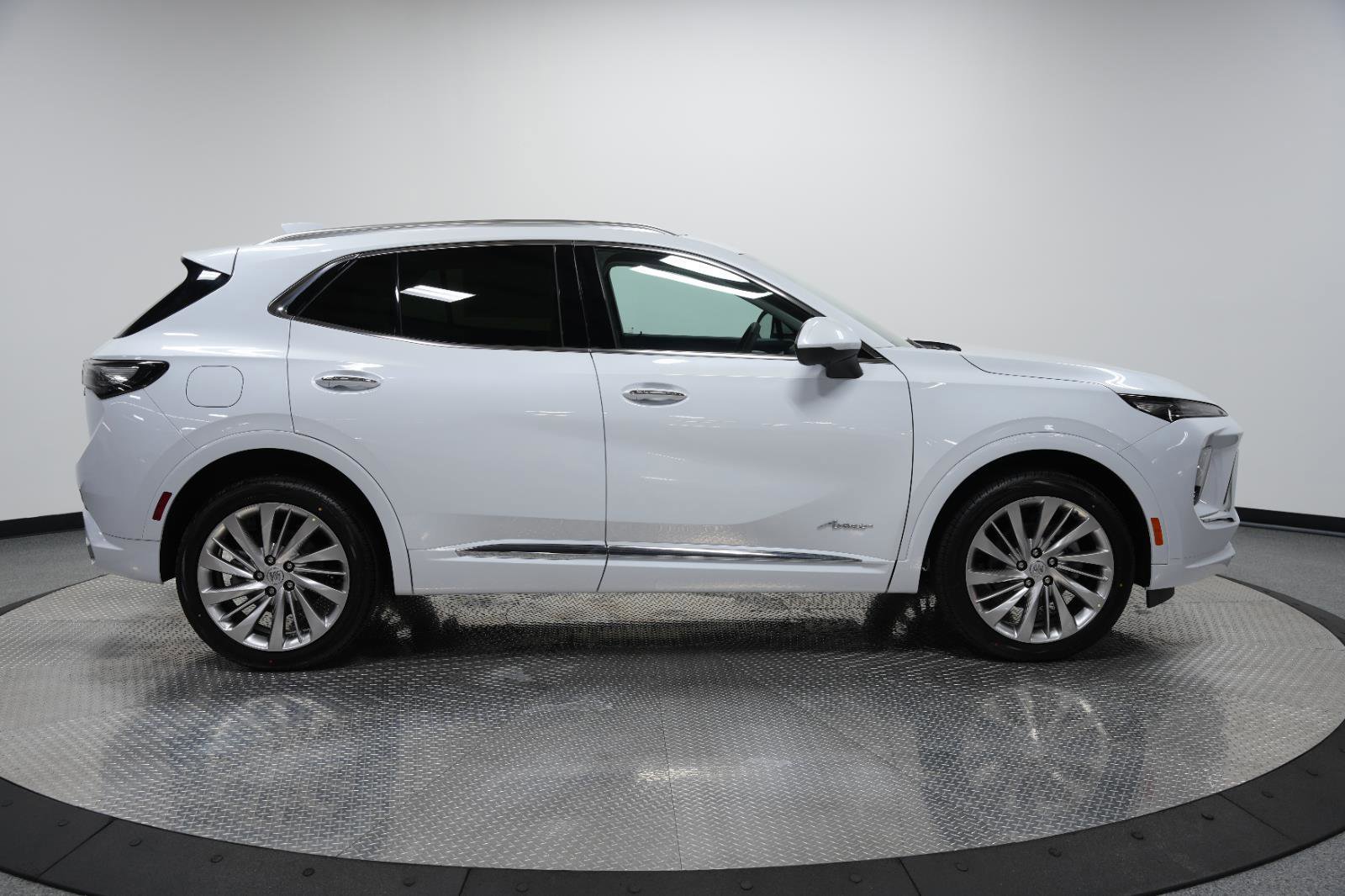 New 2026 Buick Envision Avenir image 9