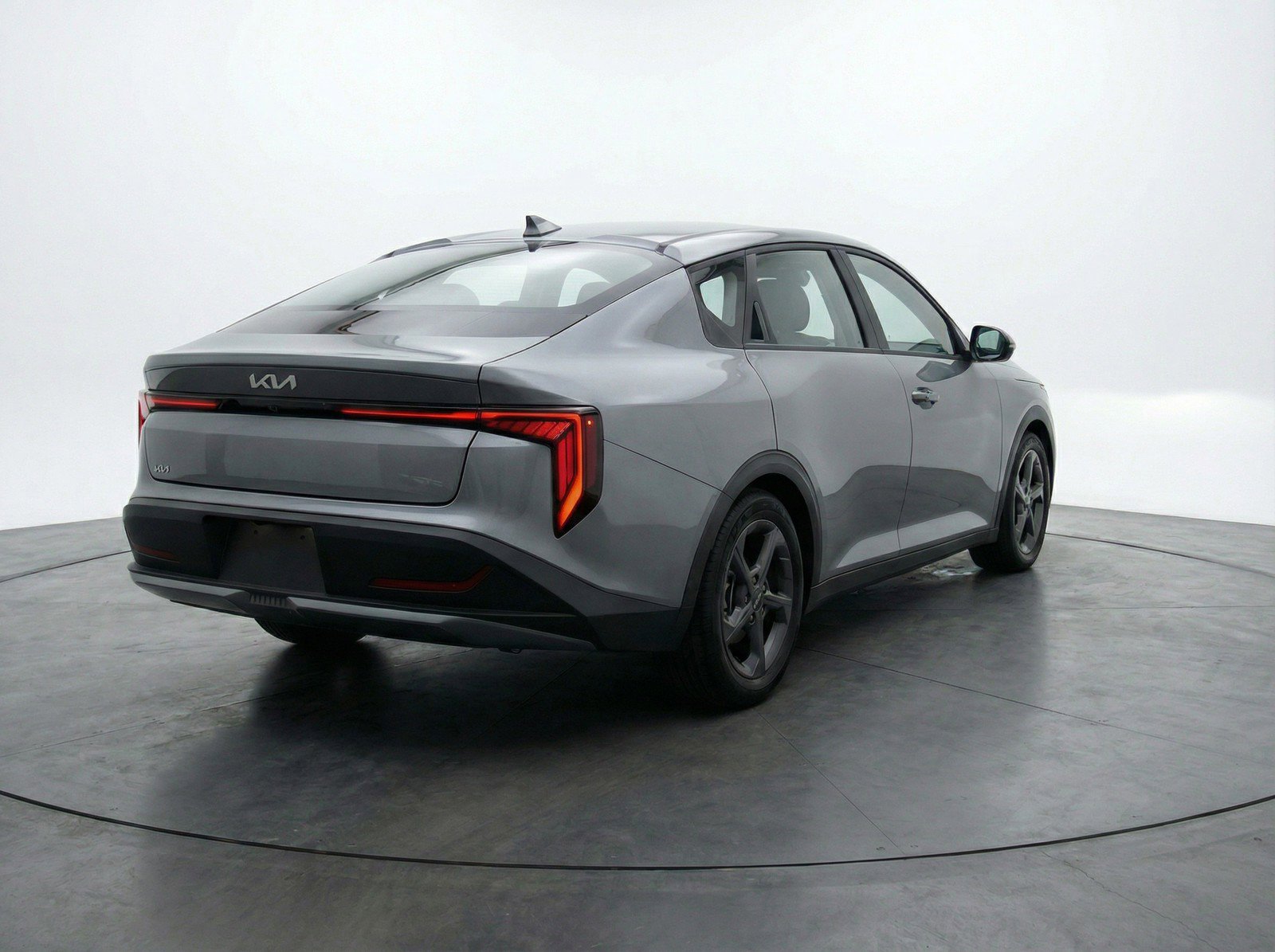 Used 2025 Kia K4 FWD image 9