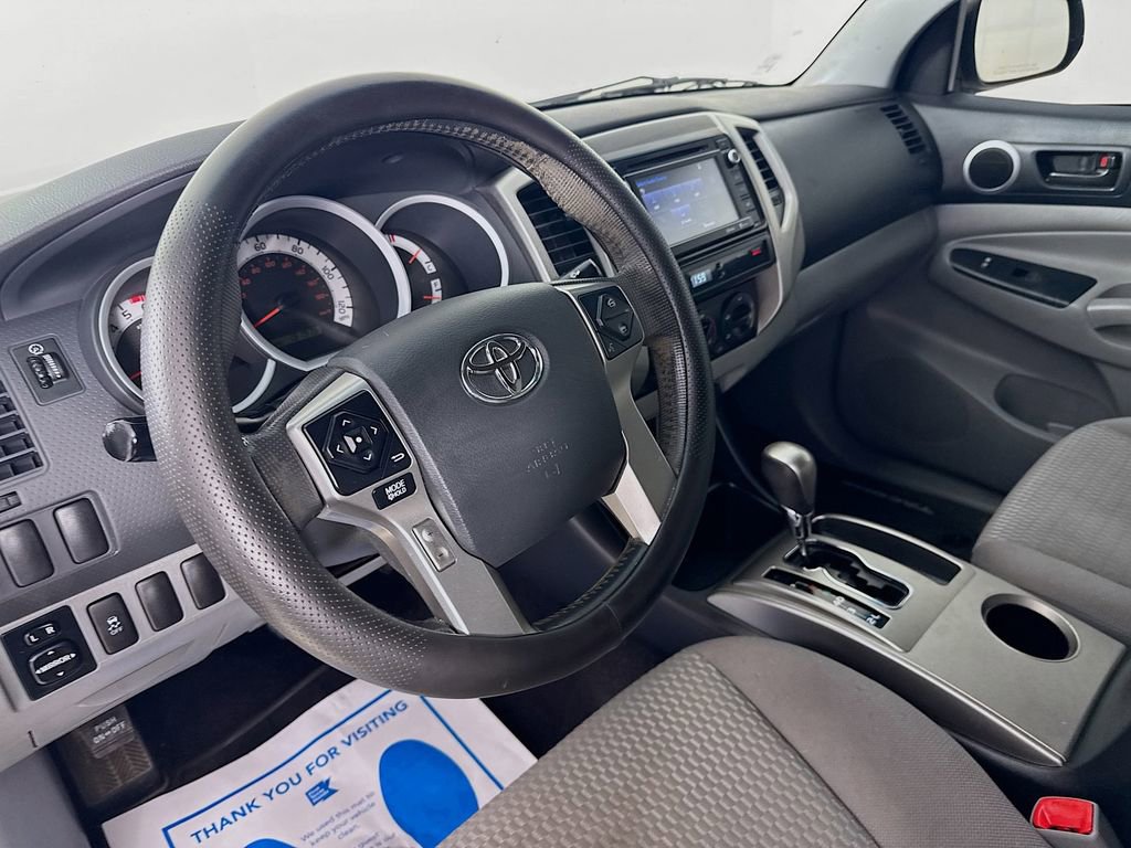 Used 2014 Toyota Tacoma PreRunner w/ SR5 Package image 11