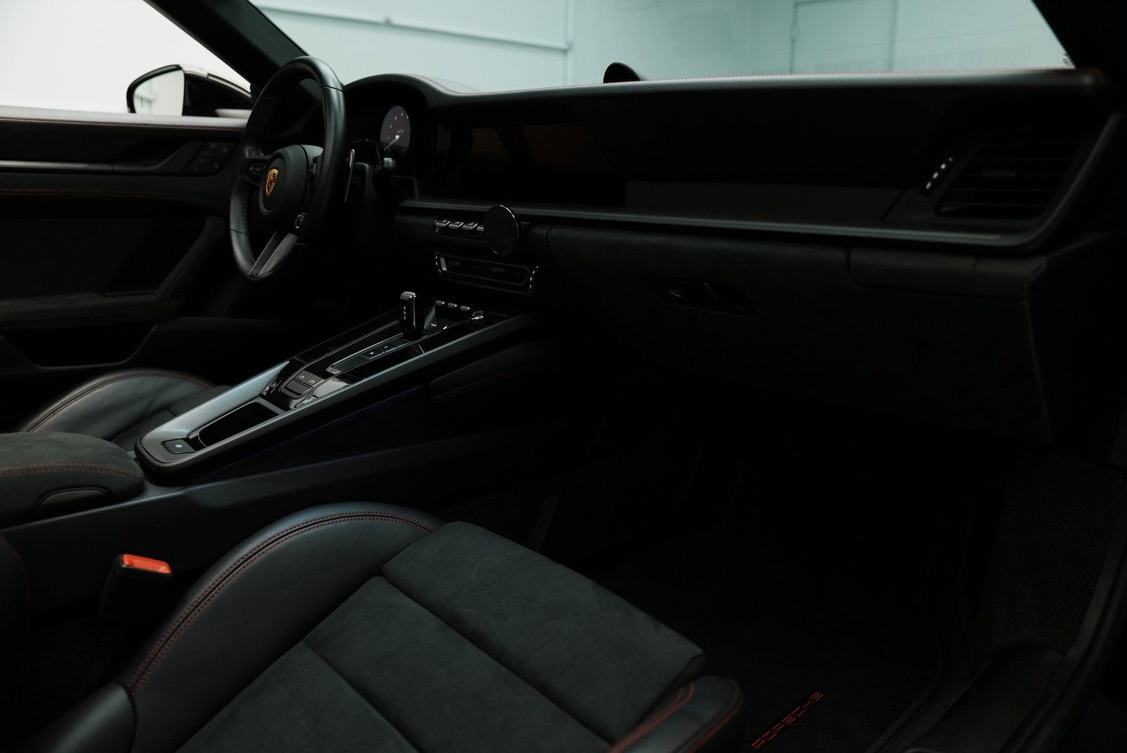 Used 2022 Porsche 911 Targa 4 GTS image 30