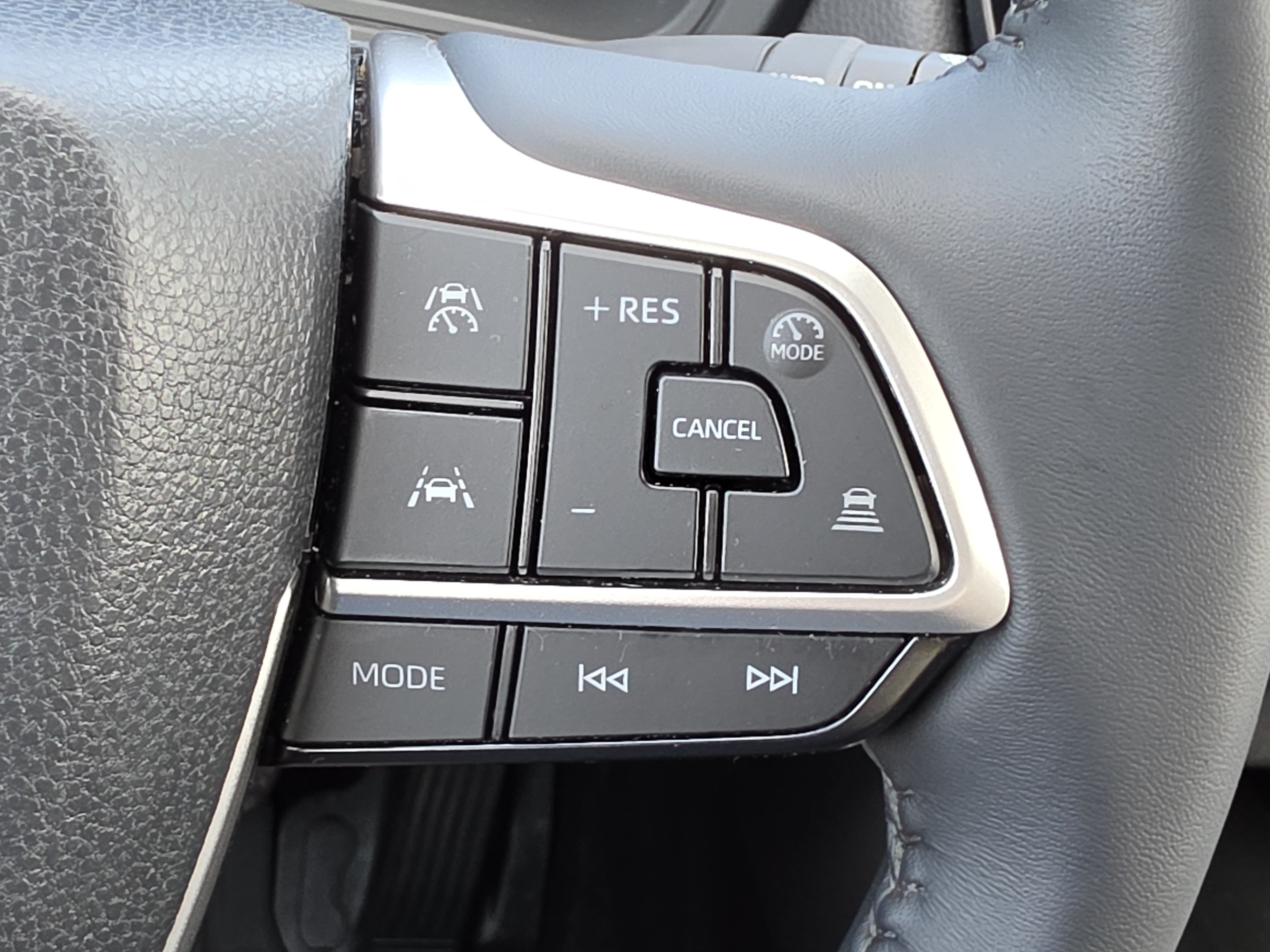 Certified 2025 Toyota Grand Highlander AWD image 21
