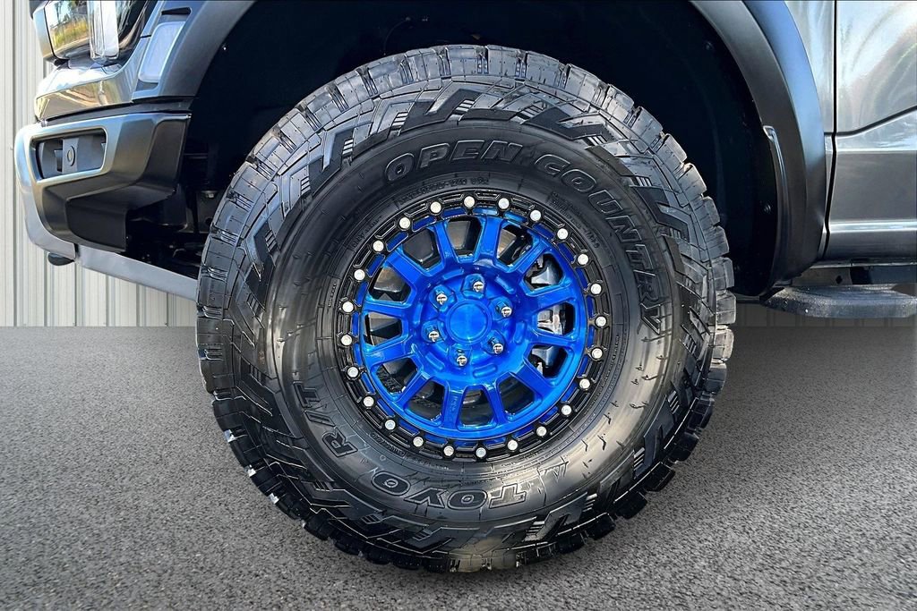 Used 2025 Ford F150 Raptor image 31