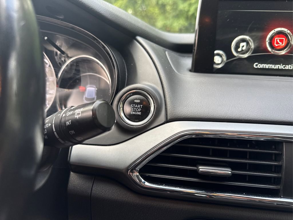 Used 2019 MAZDA CX-9 Touring image 33