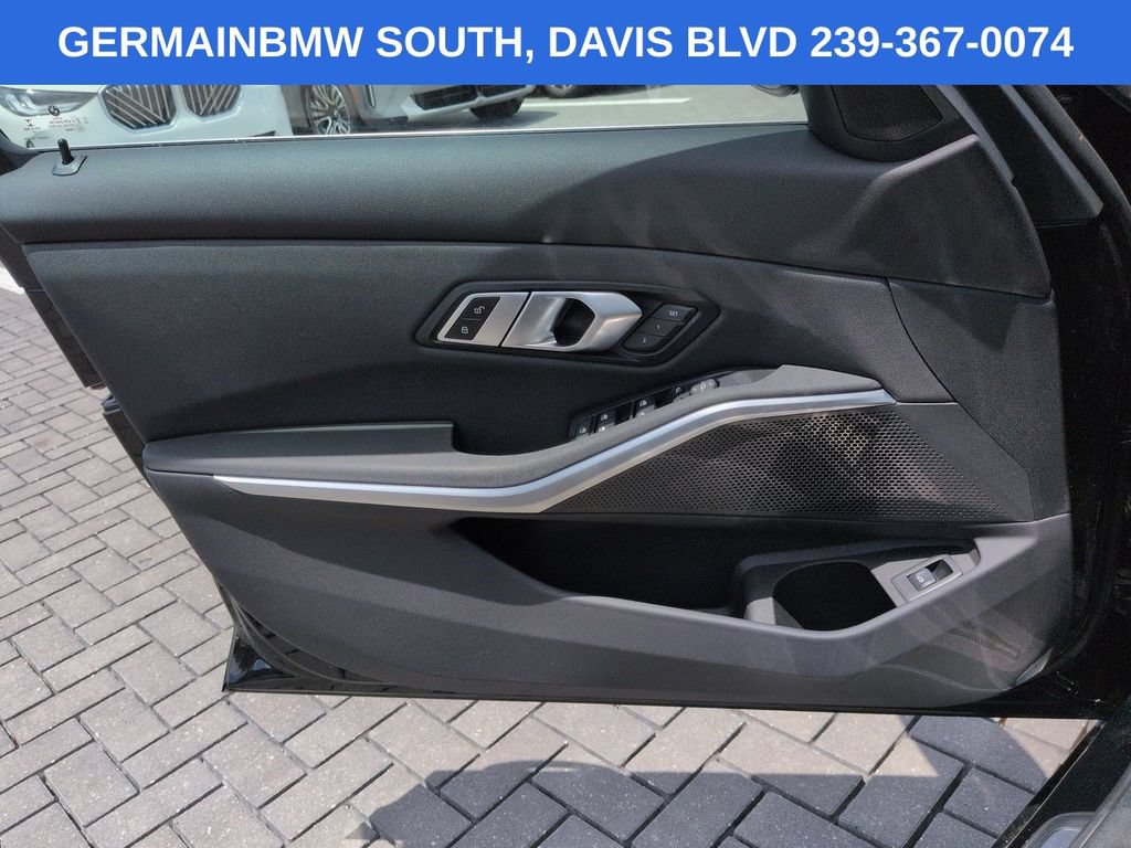 Used 2020 BMW 330i xDrive Sedan w/ Driving Assistance Package AWD/4WD image 30