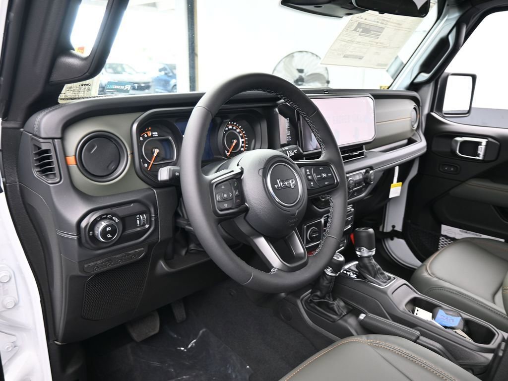 New 2026 Jeep Gladiator Mojave image 10