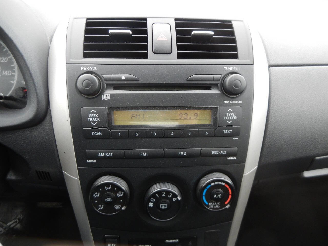 Used 2009 Toyota Corolla S FWD image 37