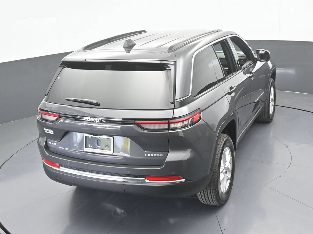 New 2026 Jeep Grand Cherokee Laredo X AWD/4WD image 48