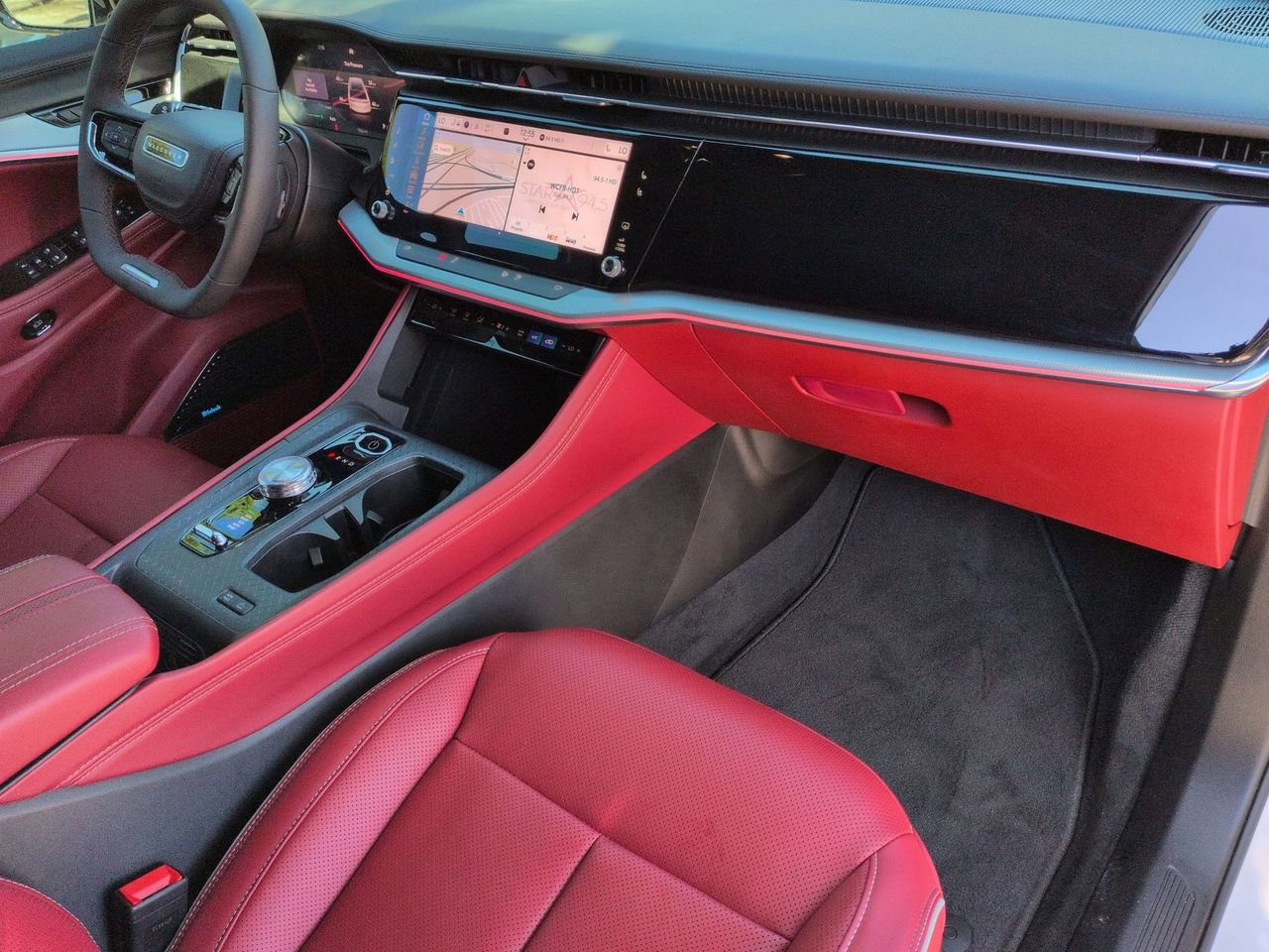 Used 2025 Jeep Wagoneer S Launch Edition image 25