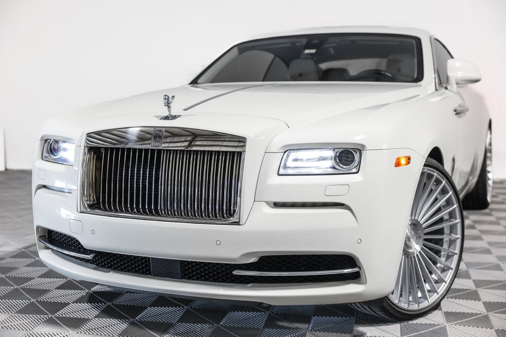 Used 2014 Rolls-Royce Wraith RWD image 9