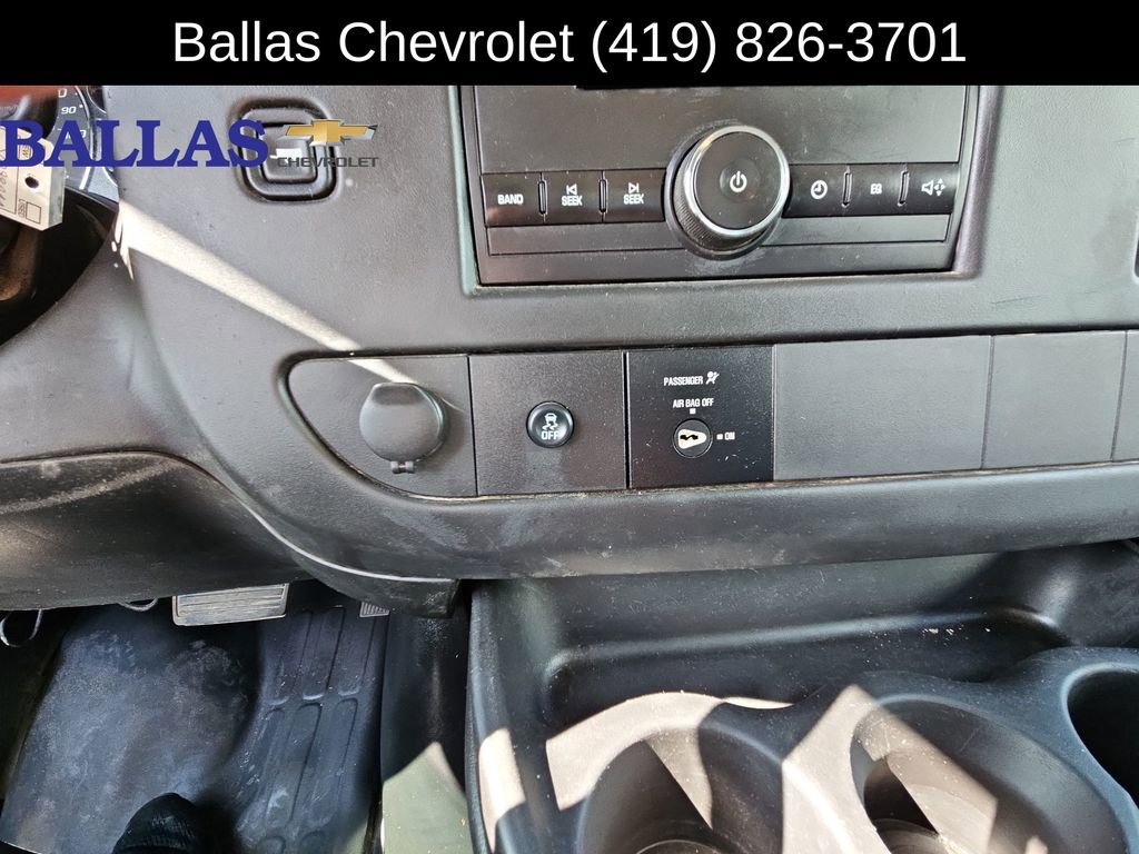 Used 2014 Chevrolet Express 2500 image 14