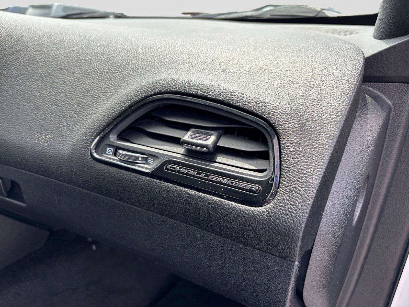 Used 2015 Dodge Challenger R/T Plus RWD image 47