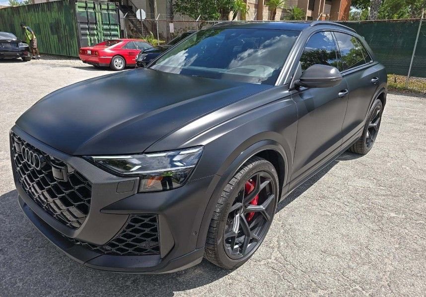 Used 2025 Audi RS Q8 performance image 1
