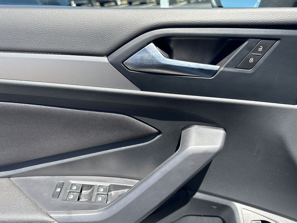Used 2024 Volkswagen Jetta Sport FWD image 20