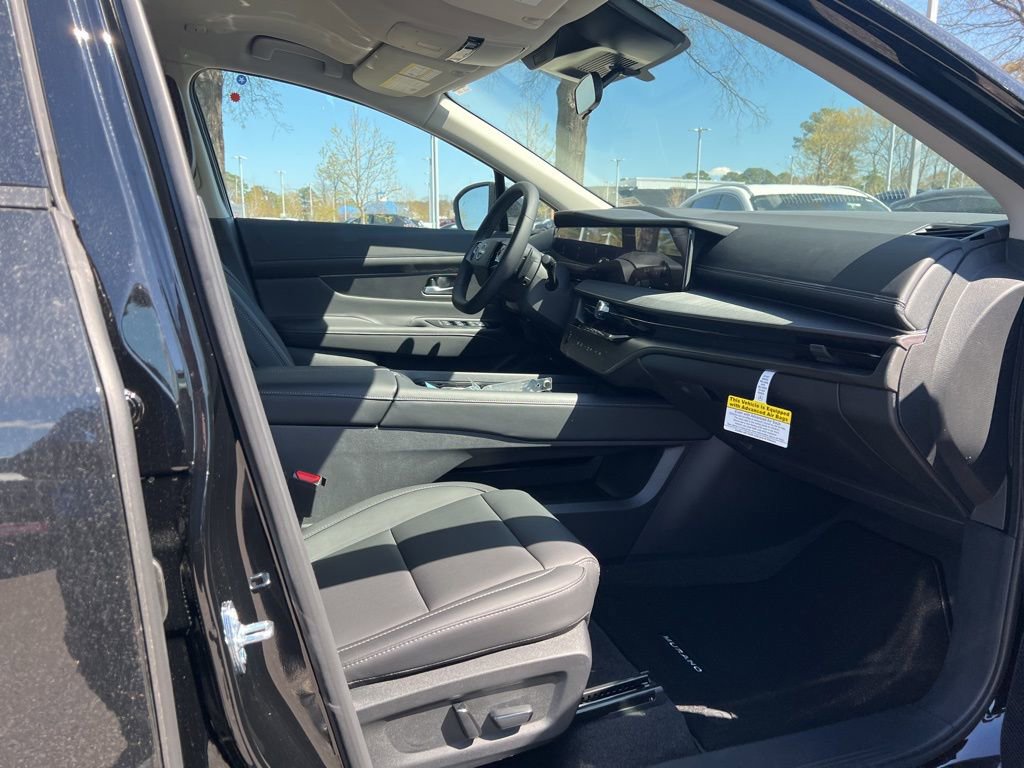 New 2025 Nissan Murano SV image 17