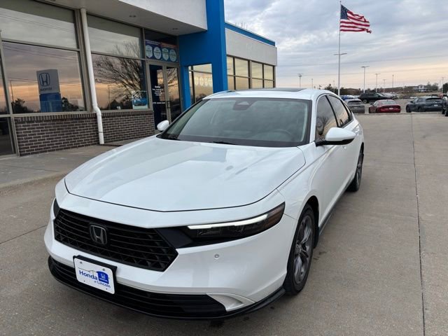 Certified 2023 Honda Accord EX-L image 1