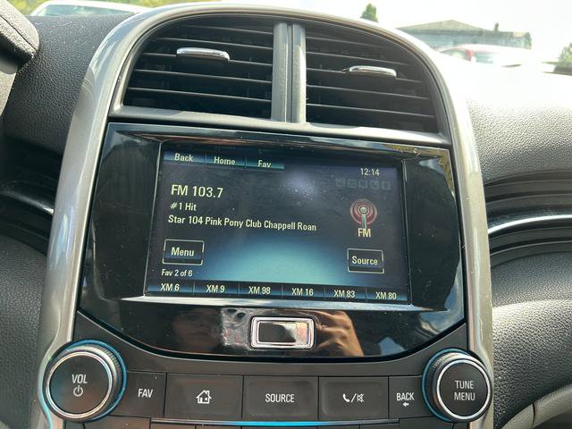 Used 2014 Chevrolet Malibu LT w/ Power Convenience Package image 14