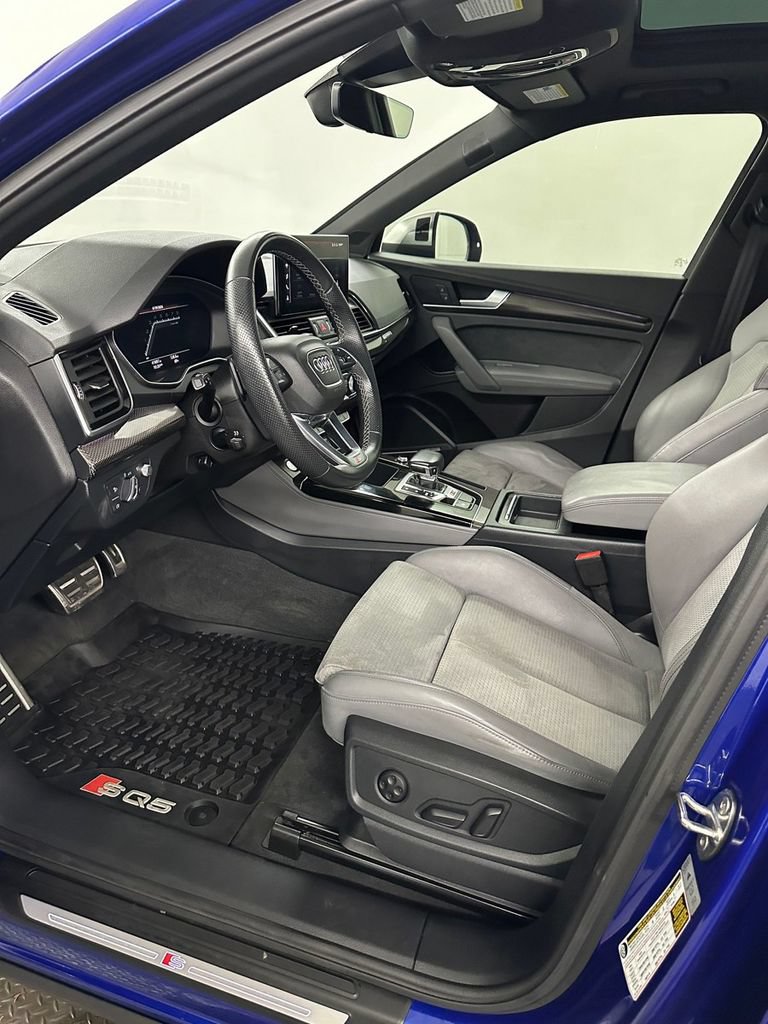 Used 2022 Audi SQ5 Prestige w/ Prestige Package AWD/4WD image 9