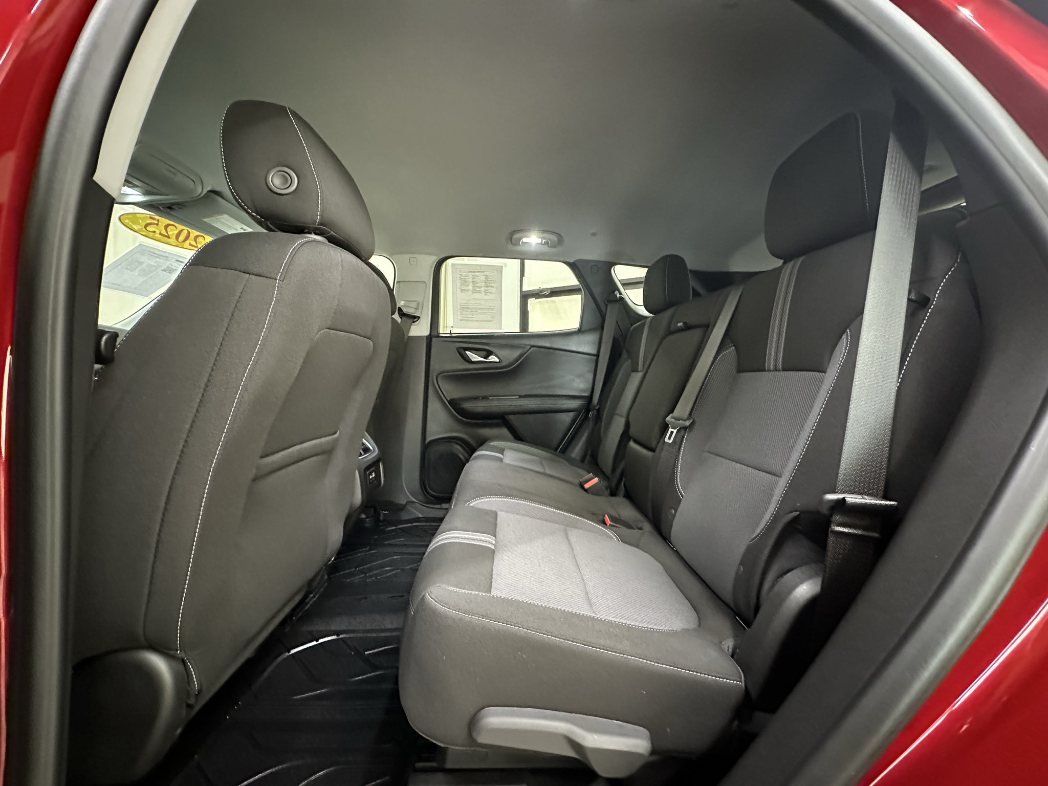 Certified 2025 Chevrolet Blazer LT w/ Convenience Package FWD image 13