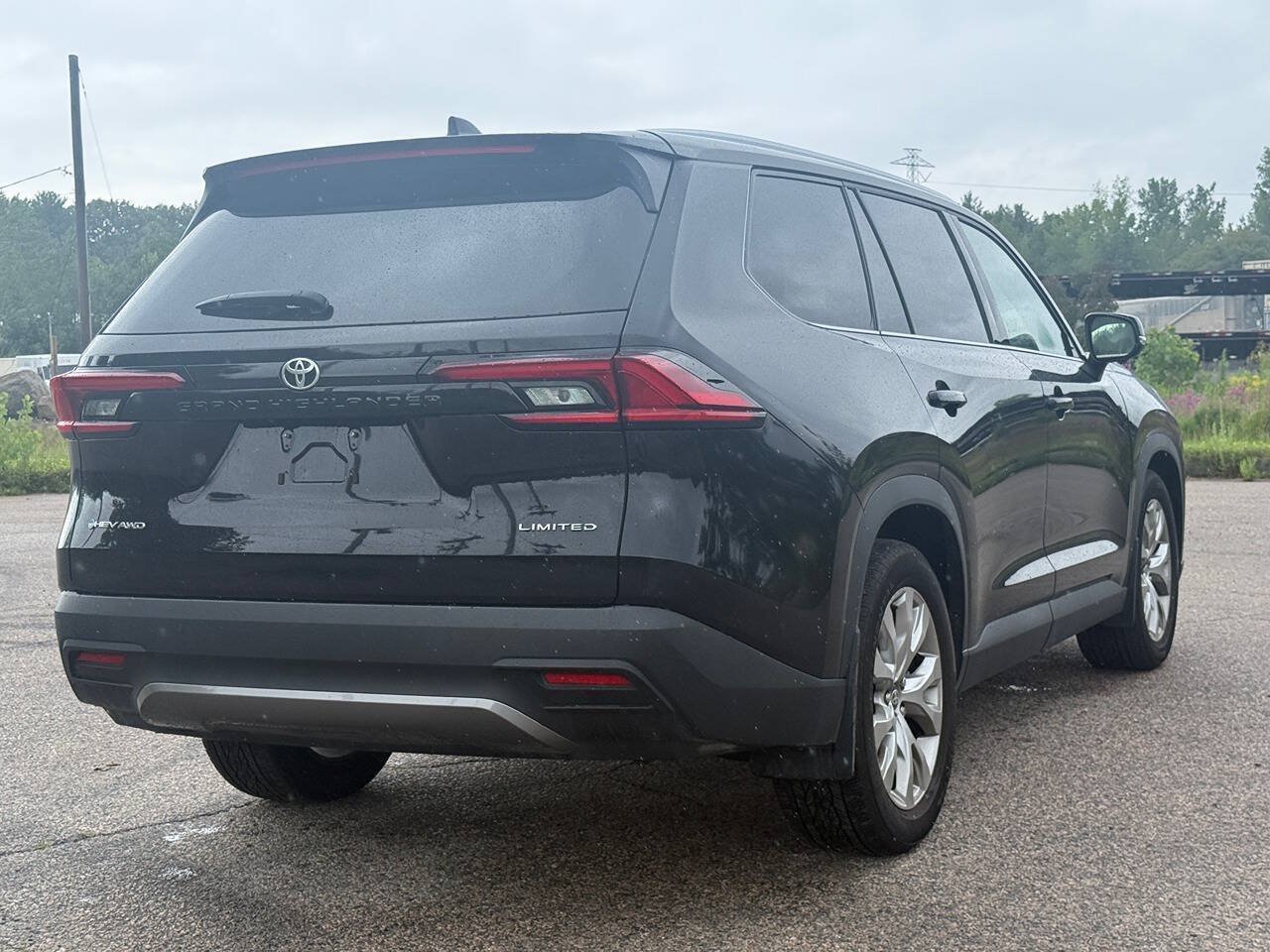 Used 2025 Toyota Grand Highlander AWD Hybrid image 5